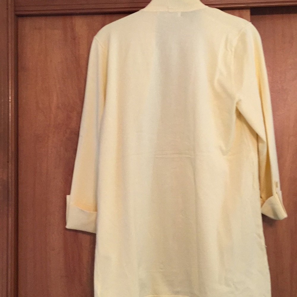 Cardigan - Picture 2 of 3